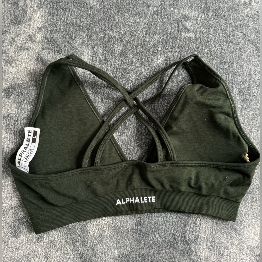 ALPHALETE ATHLETICS SPORTS BRA